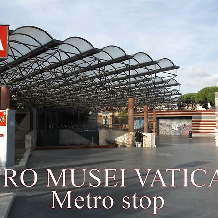 Apartment Close To Vatican Museums And To Metro โรม ภายนอก รูปภาพ